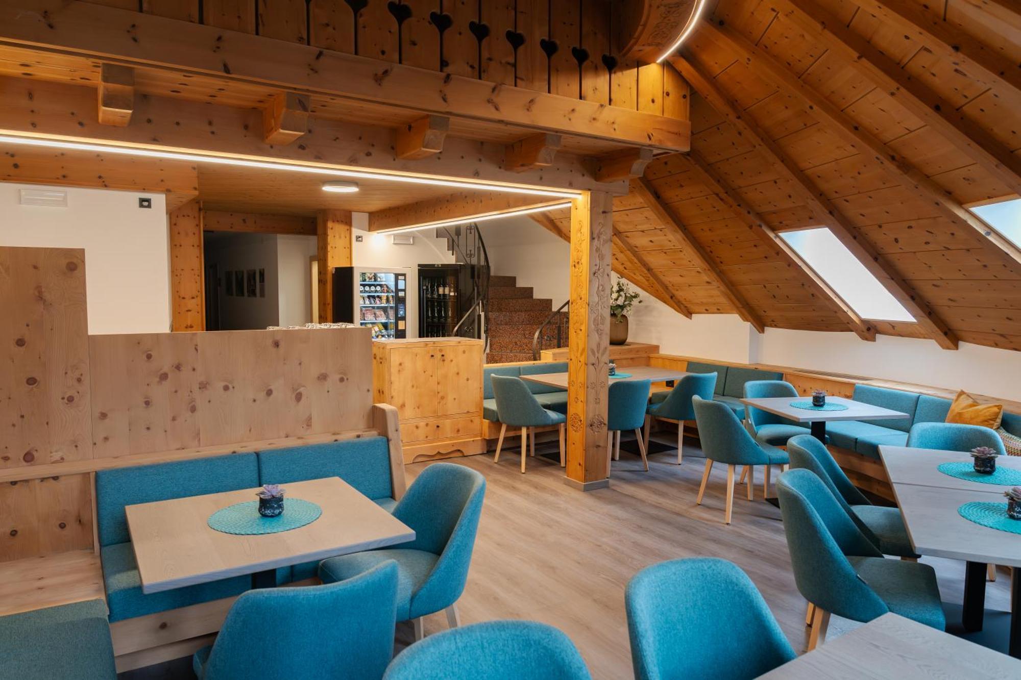 Self Service Hotel Schnalser Hof Naturns Exterior photo